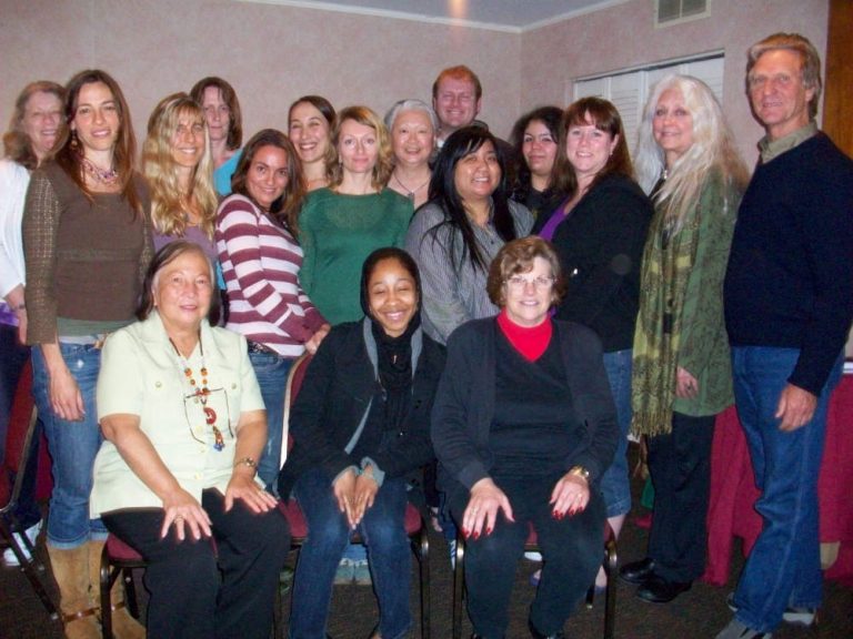 Group photo of participants in Theta healing workshop - The Flow of Healing.com